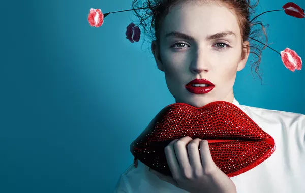 شفاه تتكلم بلغة الأناقة... Lips Story