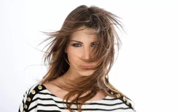 نانسي عجرم تغني في تونس في عيد الحب
