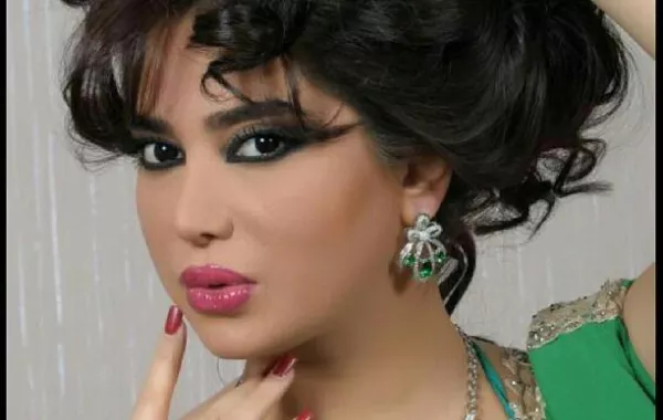 رنا أبيض الزّوجة الرّابعة لفنّان إماراتي