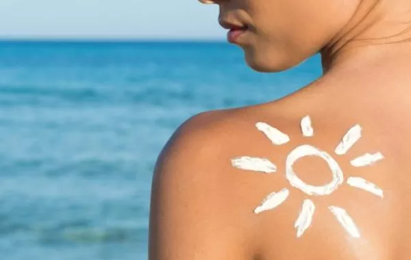 6 حقائق ضروريّة عن كريم الوقاية من الشّمس