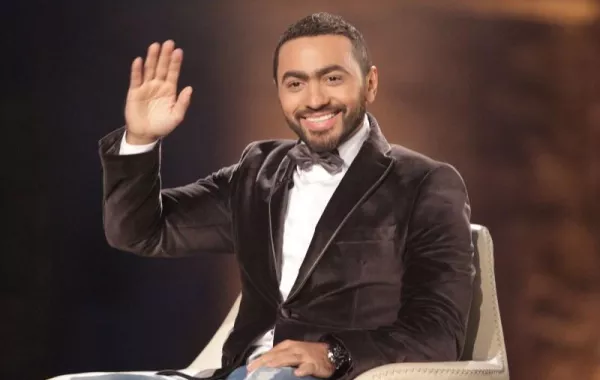 كم تقاضى تامر حسني مقابل صورة ابنته؟