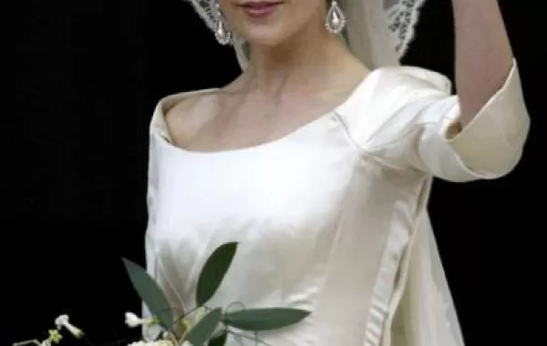 أجمل طرحات أميرات العالم!