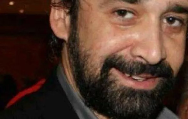جمهور كريم عبد العزيز يحرق مفاجأته في دبي