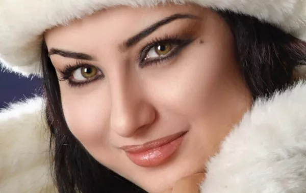 أساسيات مكياج مذيعة "العربية"سهير القيسي