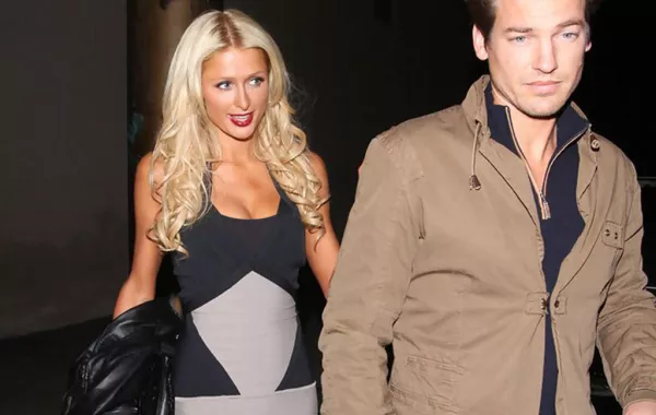 kim وParis ونجمات أخريات ارتبطن وهن صغيرات!
