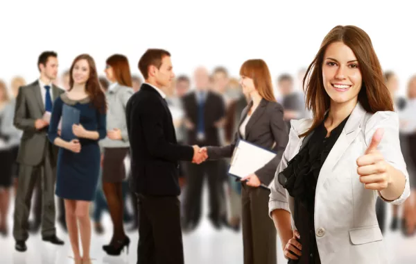 4 أسباب وجيهة لكسب الأصدقاء في العمل وكيفية الحفاظ عليهم