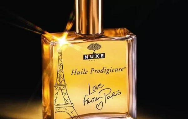 Huile Prodigieuse من  Nuxe سرّ جمال نساء العالم