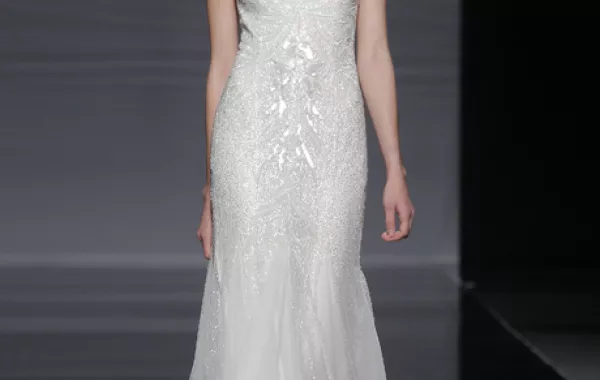 اكتشفي فساتين Rosa Clará 2014