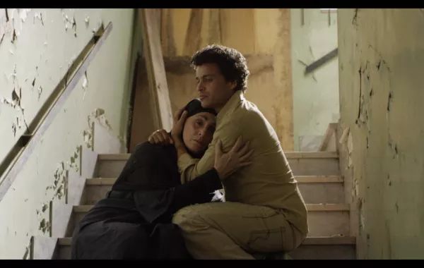 أفلام مهرجان دبي السينمائي العاشر
"القاع".. هواجس الهجرة المؤرقة