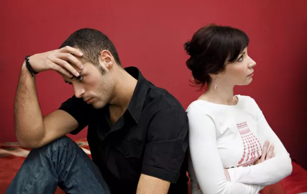 كيف تتصرفين حيال خيانة زوجك؟