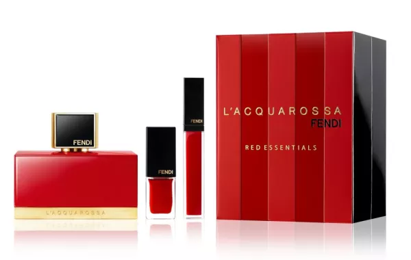 L'acquarossa Red Essentials من  Fendi