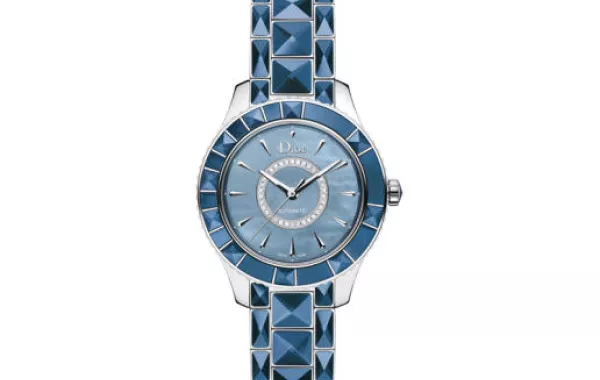 ساعة "دنيم سبيريت" Denim Spirit من "ديور"Dior