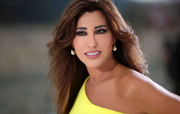 في" arabs got talent" هل تتعمّد نجوى كرم ممارسة أنوثتها للتأثير على زملائها؟