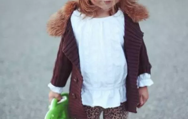 إطلالة طفلتك بنقشة النمر