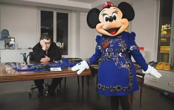 ميني ماوس تتحول الى أيقونة للموضة مع لانفان