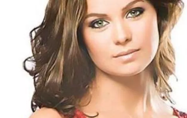 يسرا اللوزي تنهي ارتباطاتها للتفرغ لـ"أكس فاكتور"