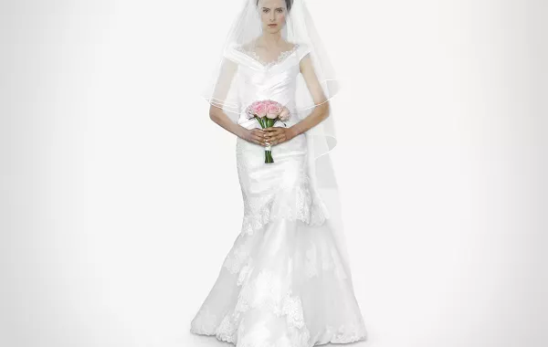 فساتين زفاف أنيقة وتناسب كل الأذواق من Carolina Herrera