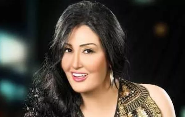 هل تزوجت غادة عبد الرازق من ملياردير قطري؟