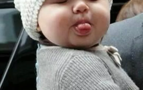 بالصور: أطرف الأطفال في يوم عيدهم