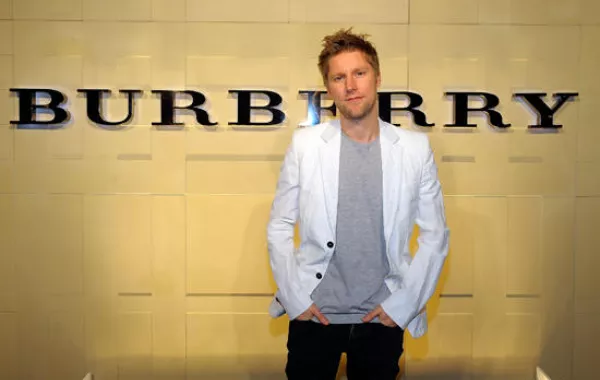 ماهي أسوأ تجربة تسوّق لمصمم بيربري