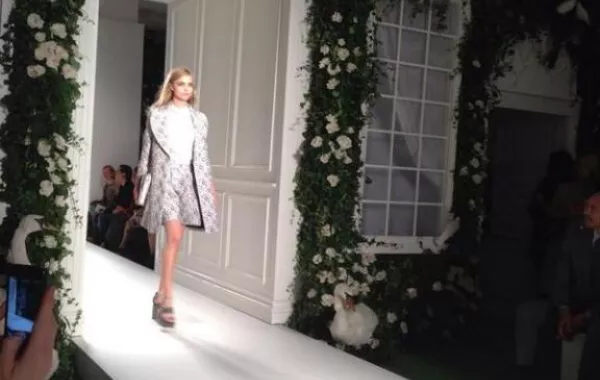 نشرة الموضة: مشاهدات "سيدتي نت" من London Fashion Week