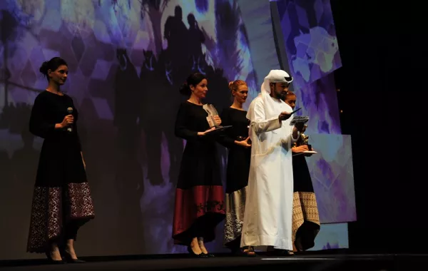 سماء دبي تتلألأ في حفل ختام مهرجان دبي السينمائي 2012