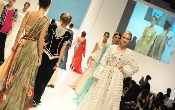 معرض عروس أبوظبي يختتم بأبهى الألوان