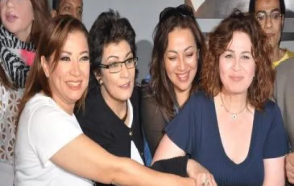 سماح أنور في حالة خطرة