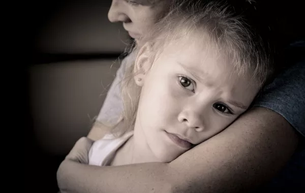 كيف نعيد الإحساس بالأمان إلى أطفالنا