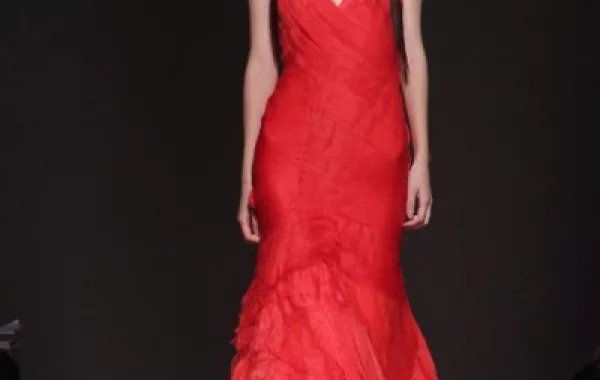 40 فستاناً لمناسباتك السعيدة