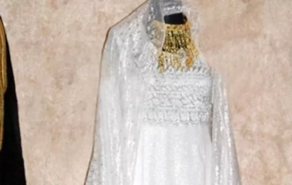 فستان زفاف ارتدته 25 عروسًا في القطيف