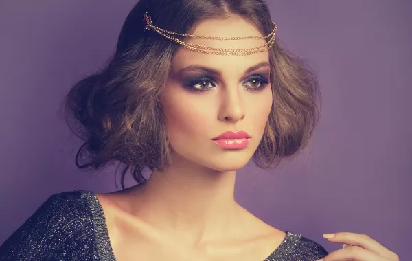 كيف طبقّت خبيرة "سيدتي نت" المكياج الجريء؟
