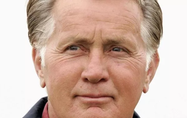 Martin Sheen يكرّم في "مهرجان دبي السينمائي الدولي"