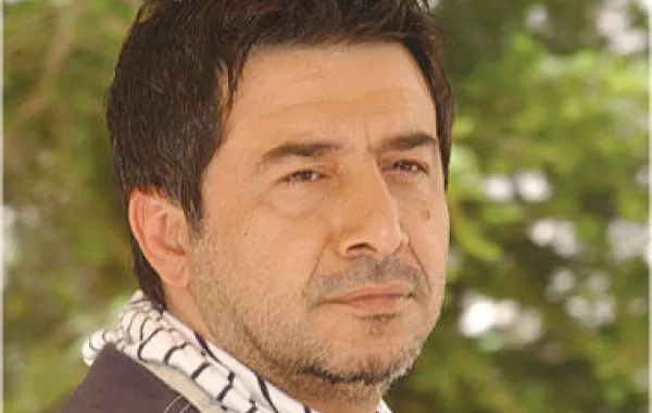 أزمة فيلم "إسلام حنا":غياب بطله وخوف فريق عمله من الحضور إلى مصر
