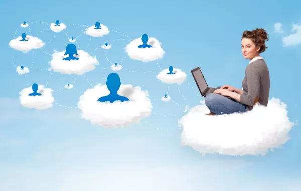 كيفية البحث عن وظيفة باستخدام وسائل الأعلام الإجتماعية