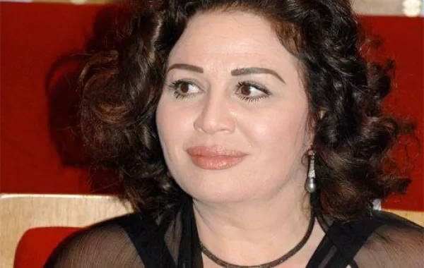 هكذا احتجزت إلهام شاهين لساعات في ستوديو مظلم