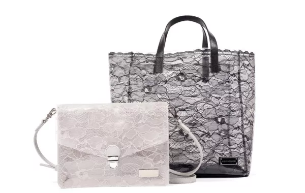 حقيبة Gorgeous Lace من Marc by Marc Jacobs