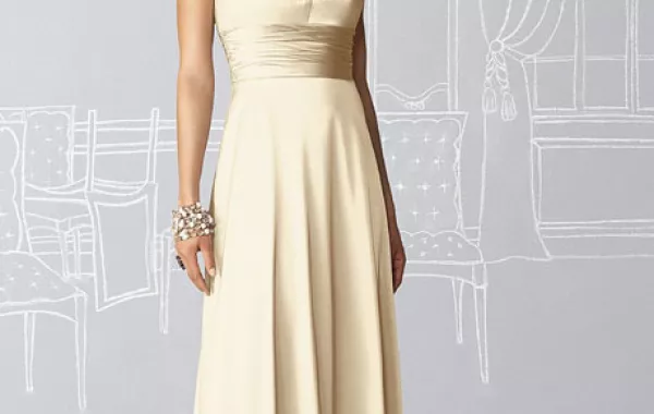 10 فساتين لأخت العروس