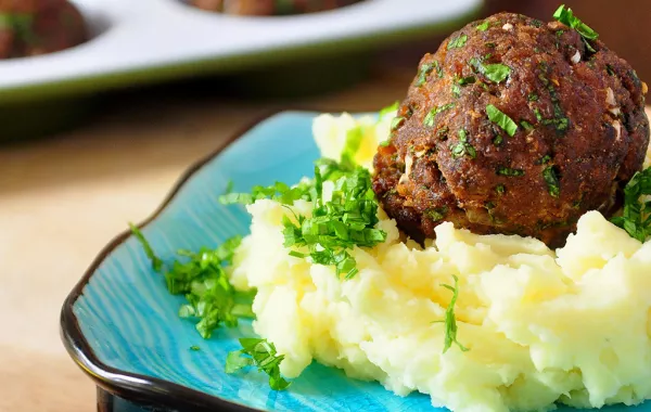 كرات اللحم بالنكهة الشرقية