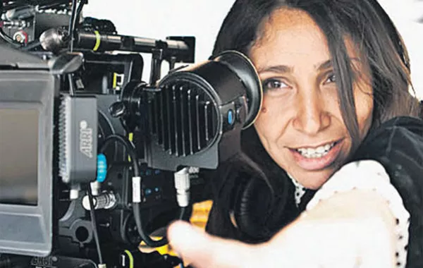 هيفاء المنصور وجائزة الإعلام