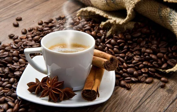 كيف تسبّب القهوة ظهور حبّ الشَّباب؟