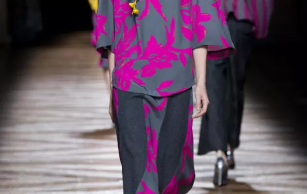 مجموعة Dries Van Noten لخريف وشتاء 2014 – 2015