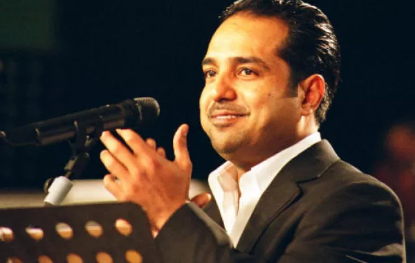 راشد الماجد يعود بعد غياب بألبوم