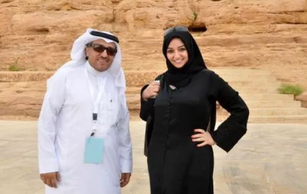 نجوم السعوديَّة يزورون مناطق الرياض التراثيَّة
