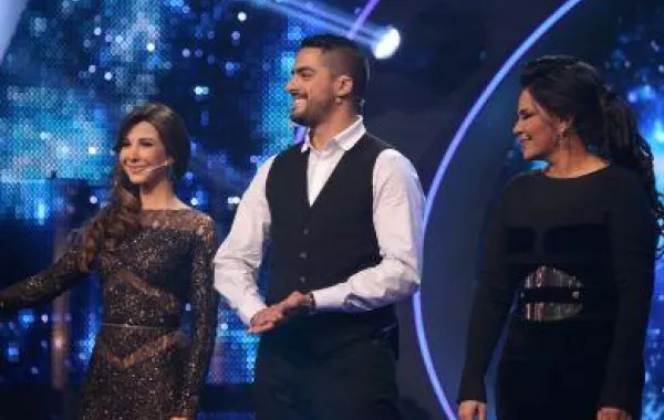 نانسي عجرم تحرج أحلام.. والكينج مفاجأة أراب أيدول