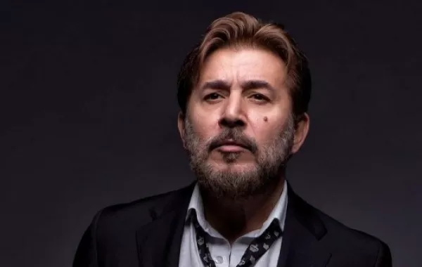 للمرة الأولى.. عابد فهد يغني على المسرح مع هؤلاء النجوم