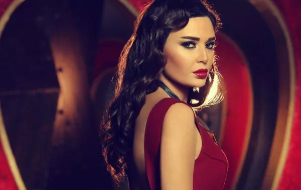 سيرين عبد النور: زوجي أحبني من النظرة الأولى، وهذه تفاصيل دوري في "الهيبة"