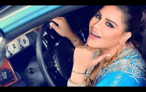 في يوم ميلادها .. هزار وقفشات أحلام!
