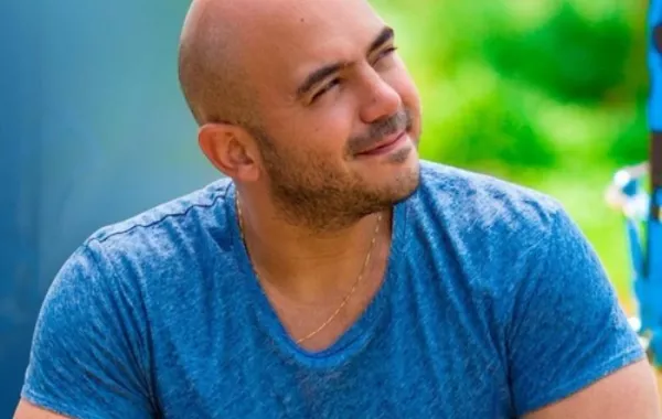 مشاهير حققوا «أمنيات» معجبيهم