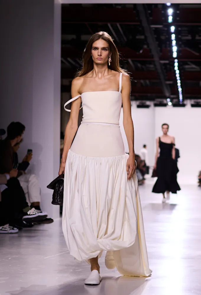 إطلالة من بوتيغا فينيتا Bottega Veneta - الصورة من Launchmetrics/Spotlight ©